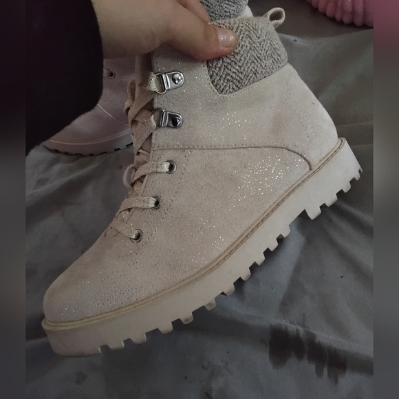 Kohl's/SO Beige Sparkle Ankle Boot - Picture 2 of 6